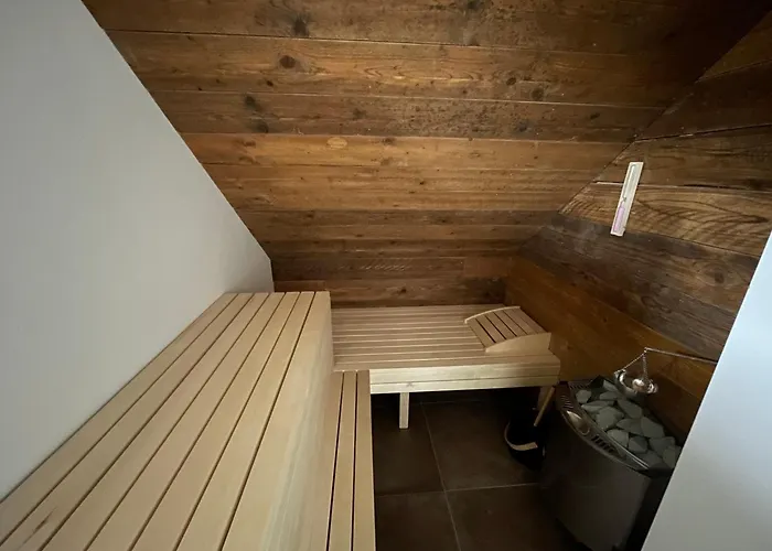 Hubertusgrund 度假居 *